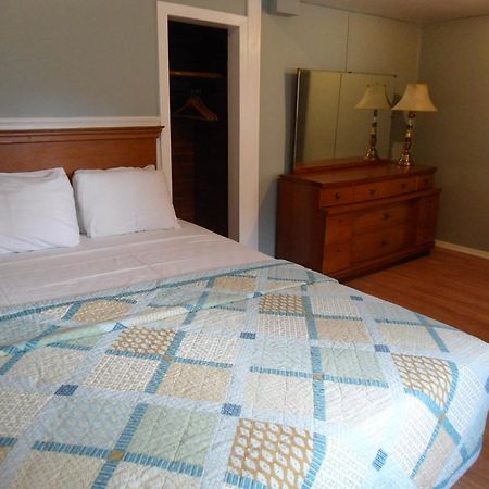 Flower Field Inn And Cottages Stroudsburg Esterno foto