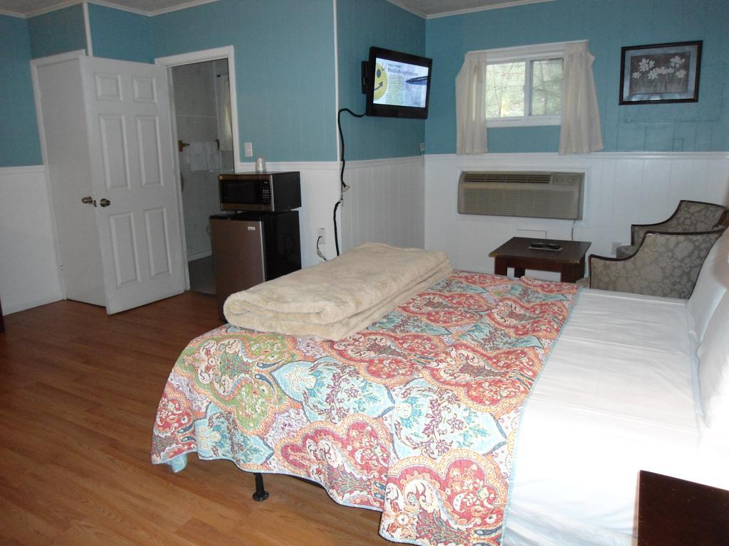 Flower Field Inn And Cottages Stroudsburg Esterno foto