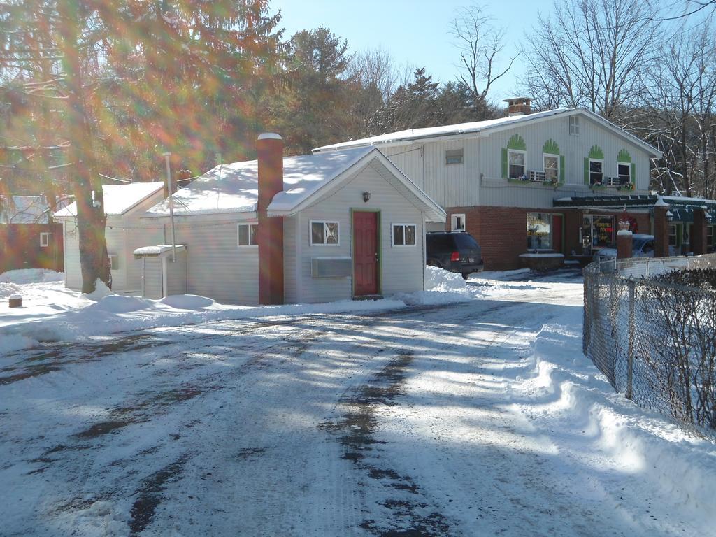 Flower Field Inn And Cottages Stroudsburg Esterno foto