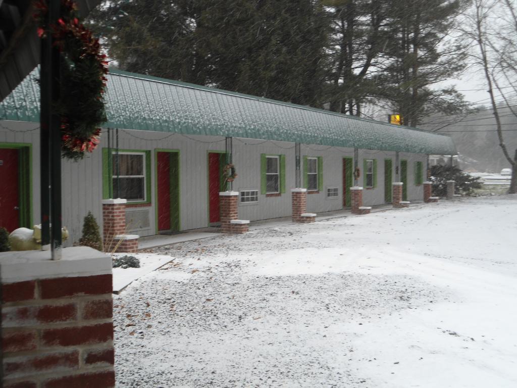 Flower Field Inn And Cottages Stroudsburg Esterno foto