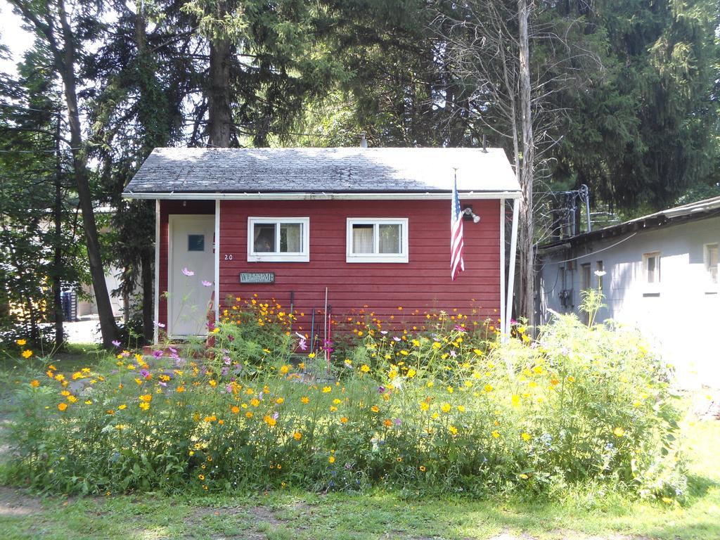 Flower Field Inn And Cottages Stroudsburg Esterno foto