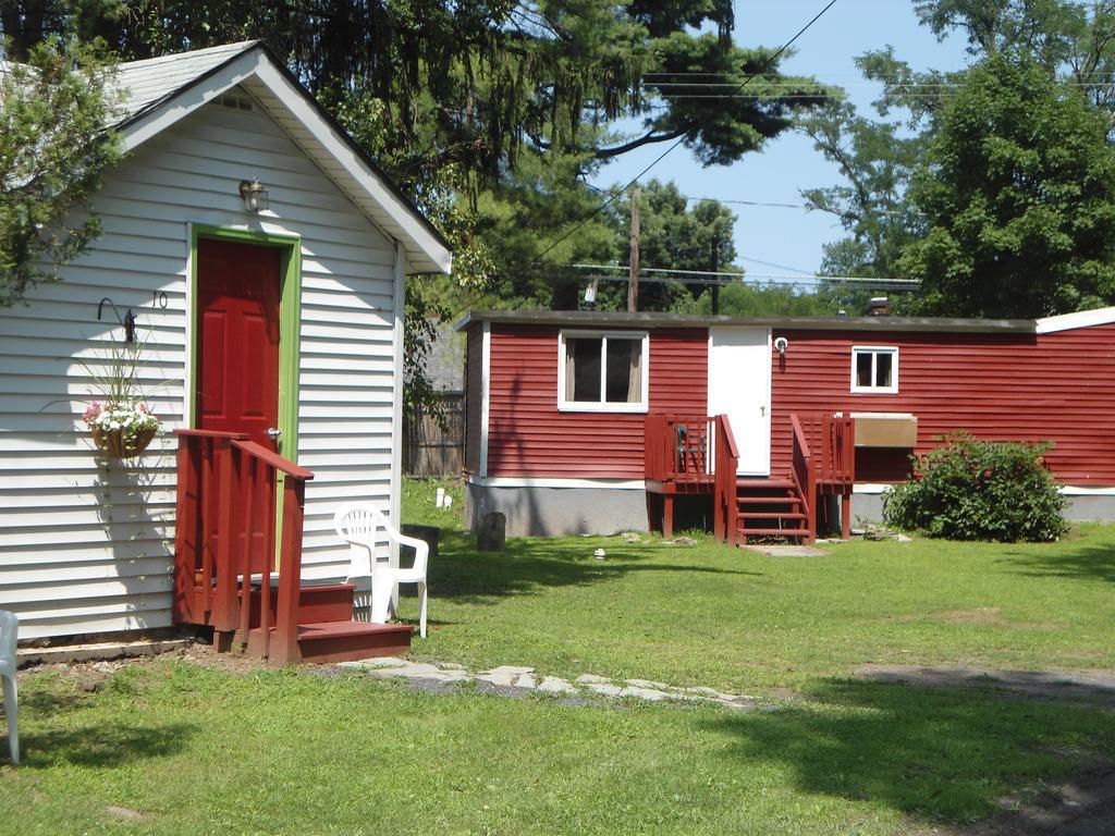 Flower Field Inn And Cottages Stroudsburg Esterno foto