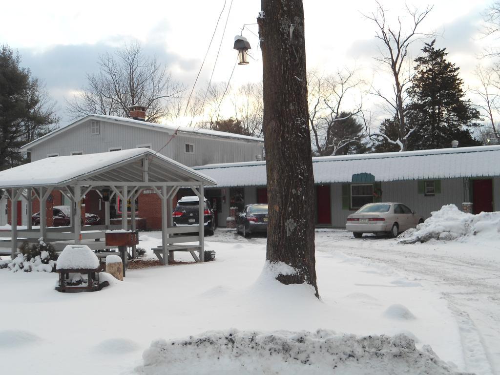 Flower Field Inn And Cottages Stroudsburg Esterno foto
