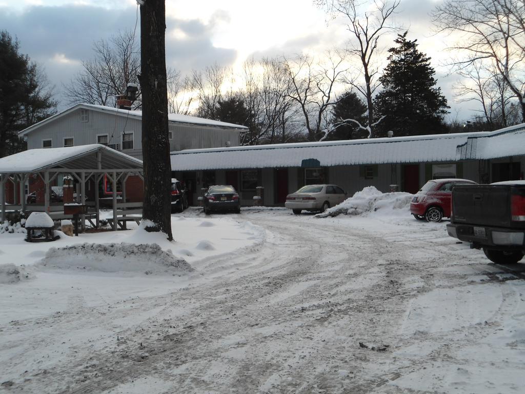 Flower Field Inn And Cottages Stroudsburg Esterno foto