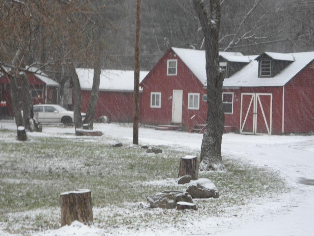 Flower Field Inn And Cottages Stroudsburg Esterno foto